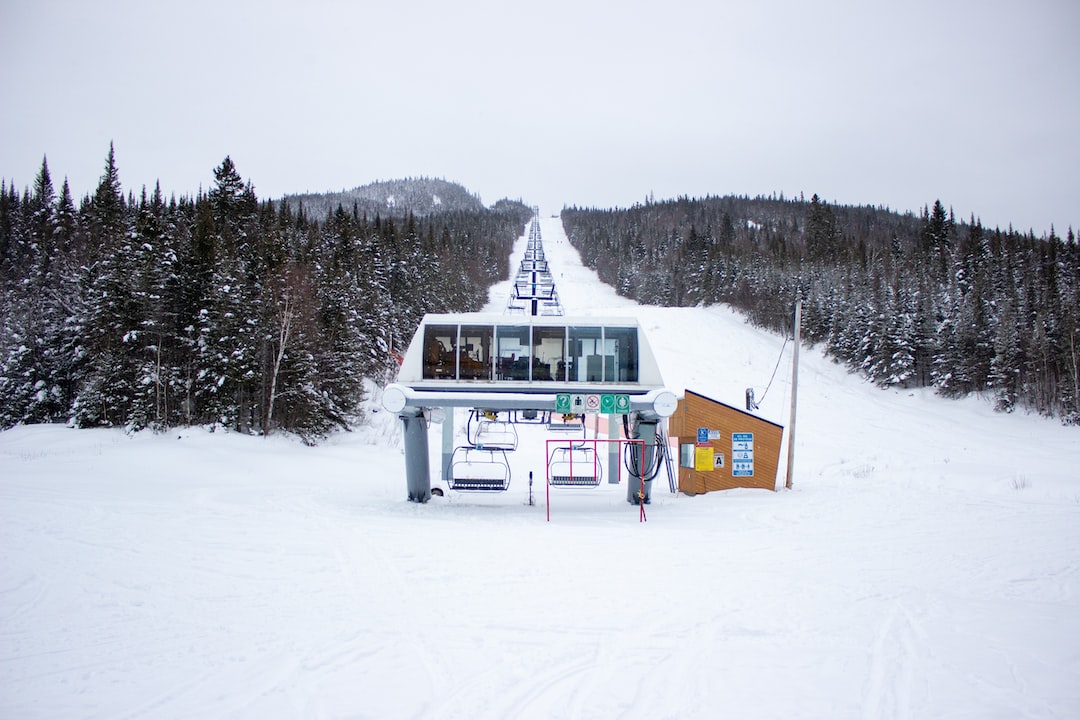 Cours de ski : quelle école de ski choisir pour mes enfants pour les vacances de février ?
