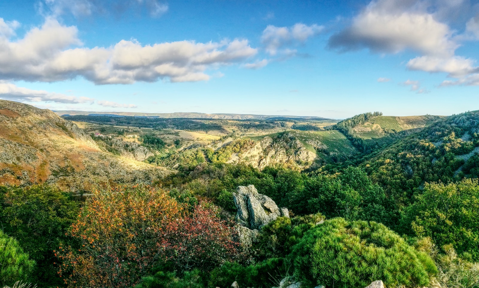 Choisissez le camping en Ardèche pour des vacances d&rsquo;été paisibles