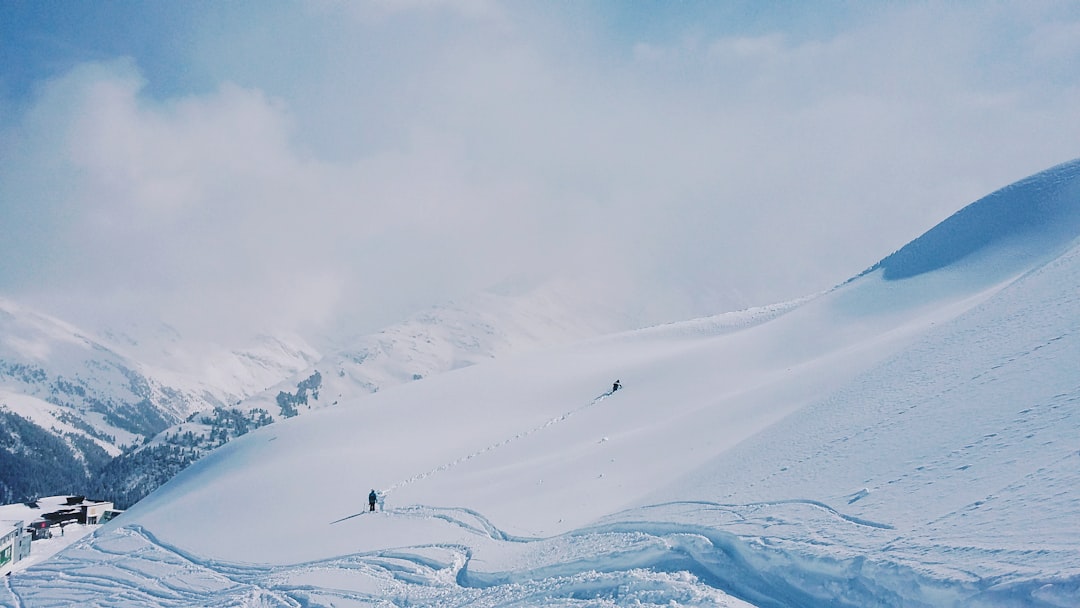 Comment régler des ski : le guide ultime pour un ajustement parfait
