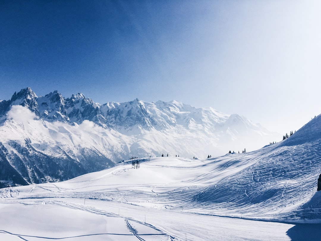 Comment s&rsquo;habiller au ski : 7 astuces pour rester au chaud et stylé