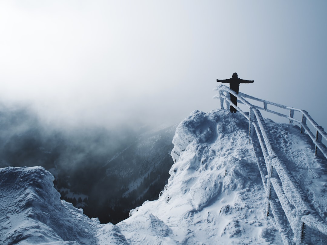 Rookie rider snowboard : comment progresser rapidement et éviter les erreurs de débutant